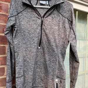 Athleta Quarter Zip Size M